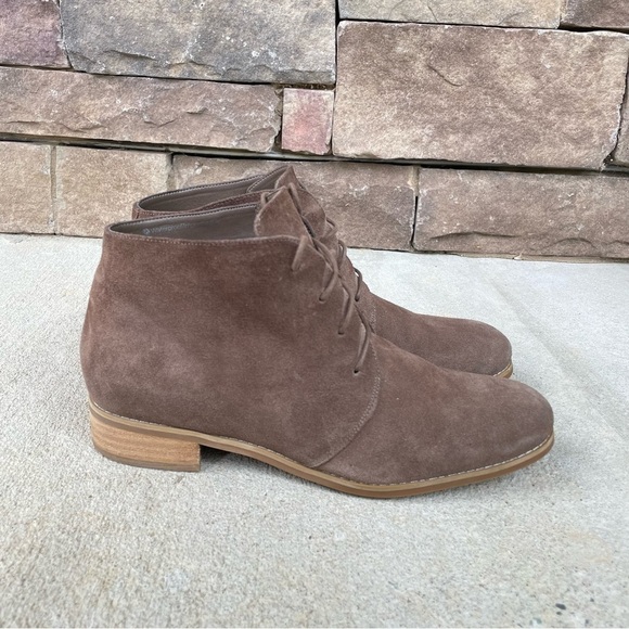 Blondo Rayann Waterproof Suede Leather Chukka Boot - Picture 3 of 12
